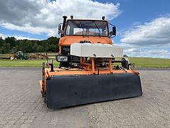 Mercedes-Benz U 1000