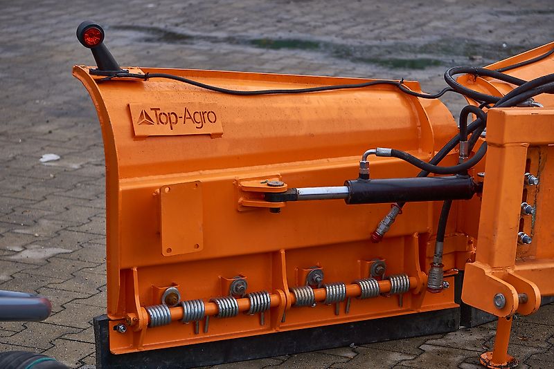 Top-Agro Schneepflug Vario hydr. SchSchneepflug Vario hydr 2,2m NEU SHP-LV22 Winteraktion SERIE LIGHT