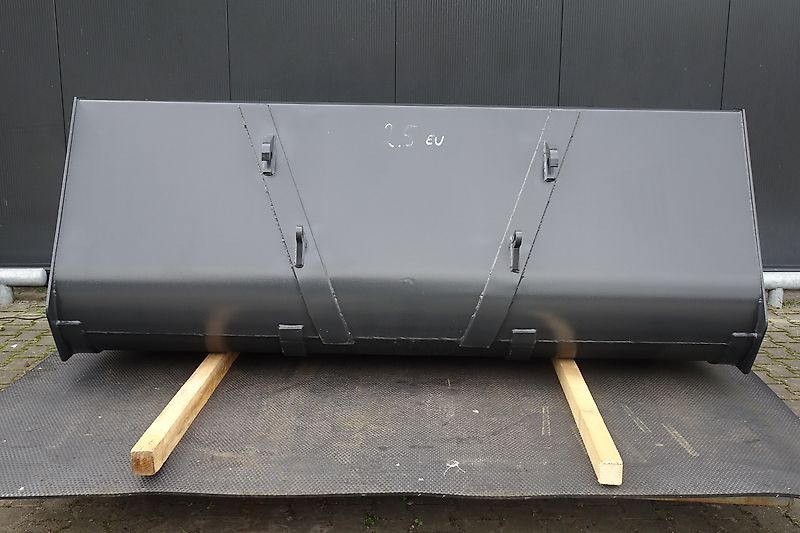 Hofstede volumebak opschepbak schepbak grootvolume groot volume Opschep schep grond bak 1500 liter