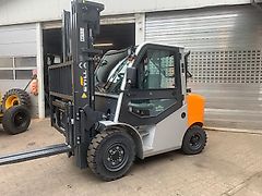 Still RC42-50 5-tonner Dieselstapler mit Triplexmast