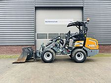Giant G2700 HD X-TRA + minishovel / kniklader BJ 2024 147 uur