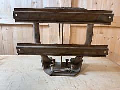 Unimog U1300L 435 Träger Batteriekasten Halterung Batteriekasten