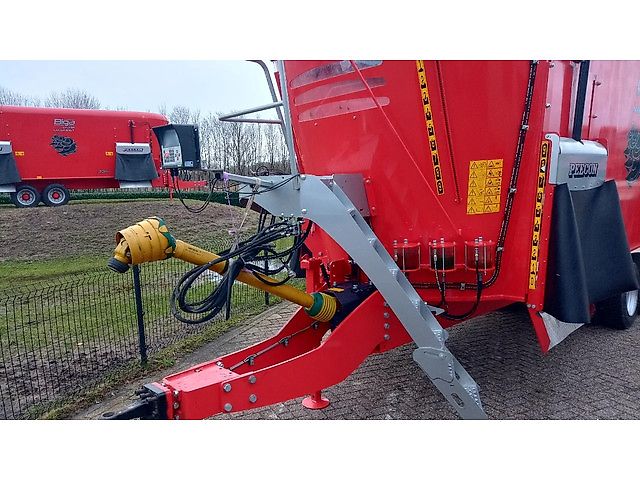 Peecon Topliner mammoet future 30m3
