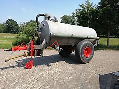 Kotte Kotte Garant Modelltyp:VE 6000 Liter (Vakumtankwagen-Einachser) Mit gefederter Achse Ansaugstutzen vorne links Prallteller hydraulisch hinten Auflaufgebremst