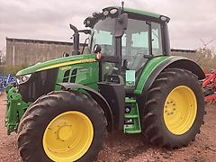 John Deere 6120M