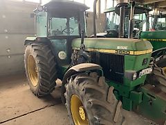 John Deere 3650