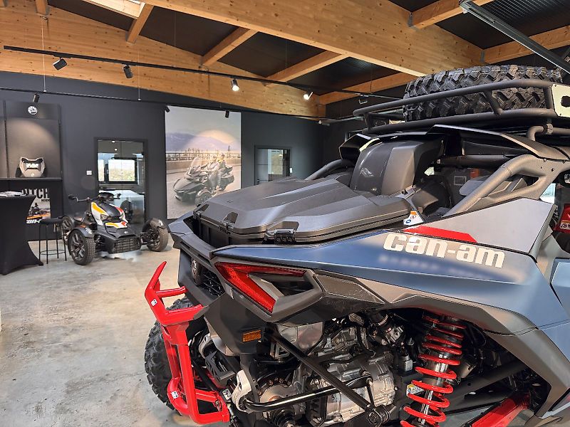 Can-Am Maverick R MAX XRS 2025 SmartShox 7 Gang DCT T1B