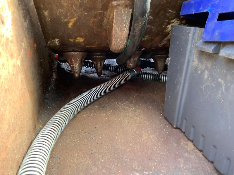 Choice of 2 BBS Crusher Buckets (ST24470/71)