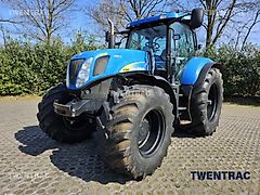 New Holland T7040 AutoCommand