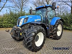 New Holland T 7.220 AutoCommand