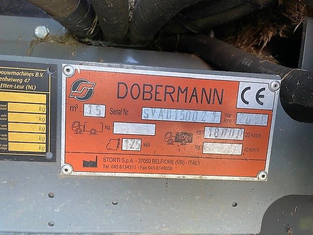 Airmix Zelfrijdende voermengwagen 15 M3