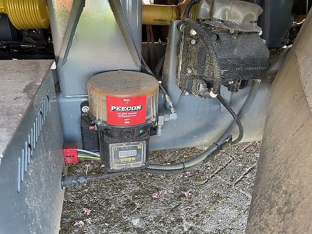 Airmix Zelfrijdende voermengwagen 15 M3