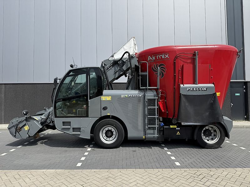 Airmix Zelfrijdende voermengwagen 15 M3