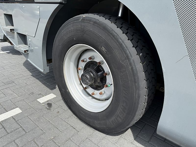 Airmix Zelfrijdende voermengwagen 15 M3