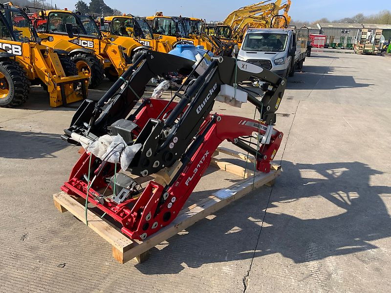 Unused Quicke and Massey Ferguson FL3117X Loader Booms