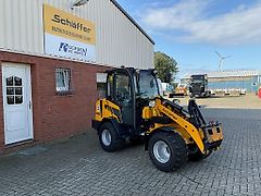 Schäffer 2445 S Hoflader Radlader Hofschlepper