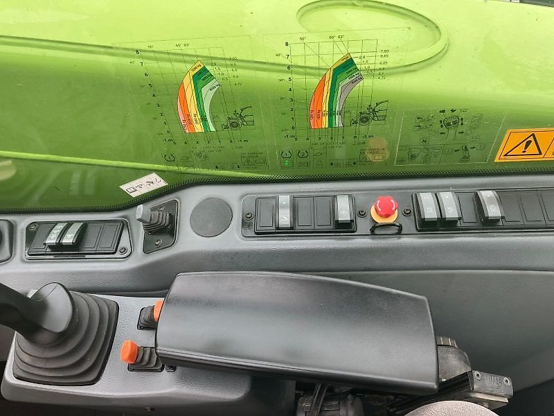 Claas SCORPION 746 VARIPOWER