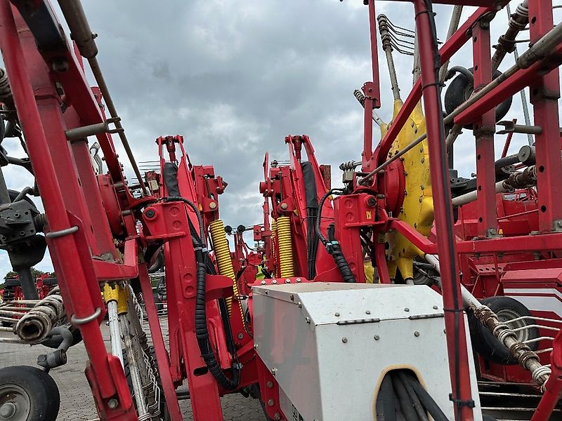 Pöttinger TOP 1252 C