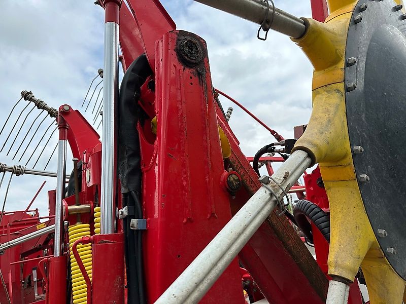 Pöttinger TOP 1252 C