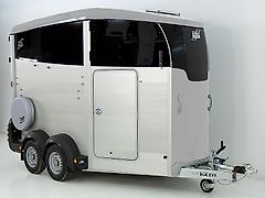 Ifor Williams Pferdeanhänger HBX 511|Sattelkammer|silber