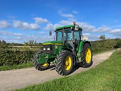 John Deere 6210 SE
