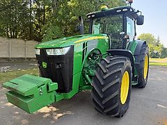 John Deere 8335R