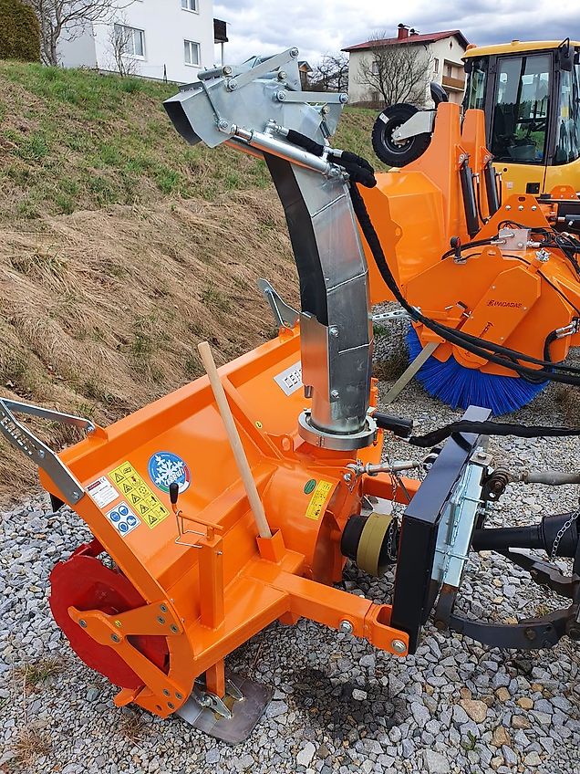 Cerruti SCHNEEFRÄSE PROFY Kubota Carraro Holder Westa