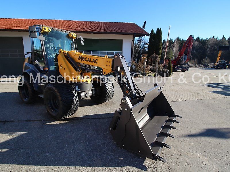 Mecalac AS 900 Tele