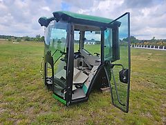 John Deere Kabina John Deere 6195 M 6175 CG 6215 JD 6155 M 6185 Nowa M R Sztuki