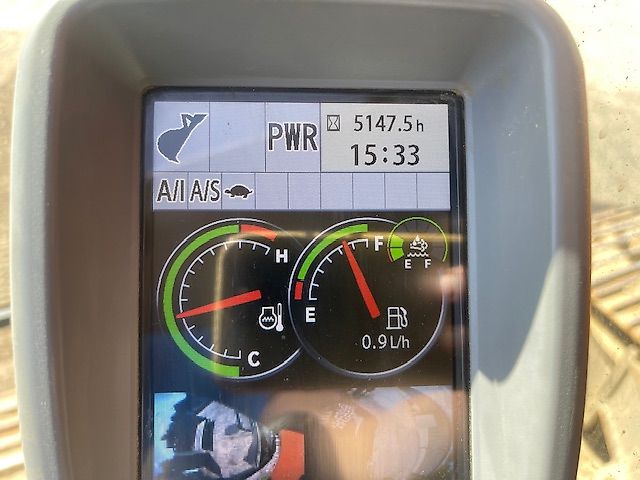 Hitachi ZX210LC-6