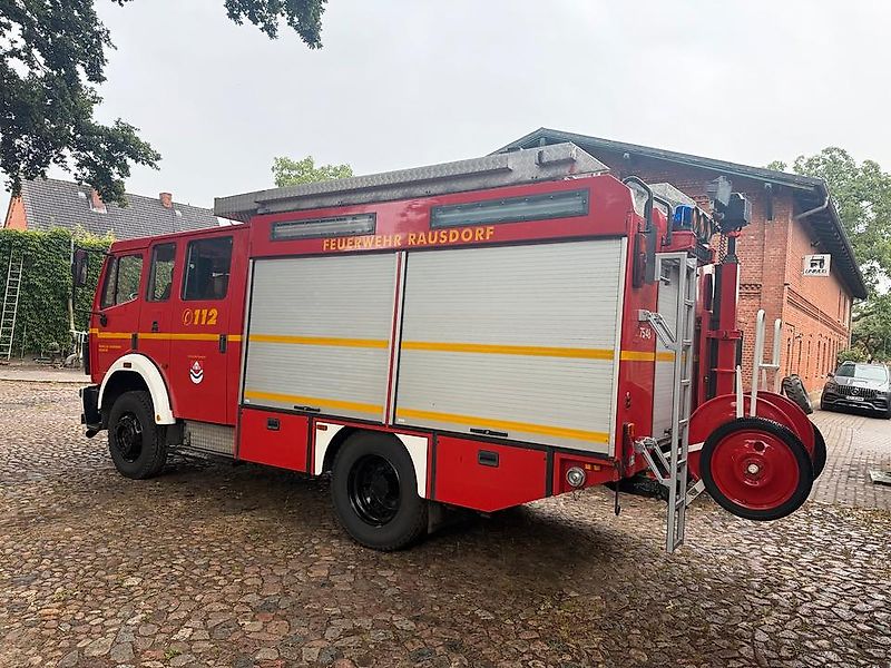 Mercedes-Benz 1224 AF TLF16 Feuerwehr Automatik Allrad Expedition