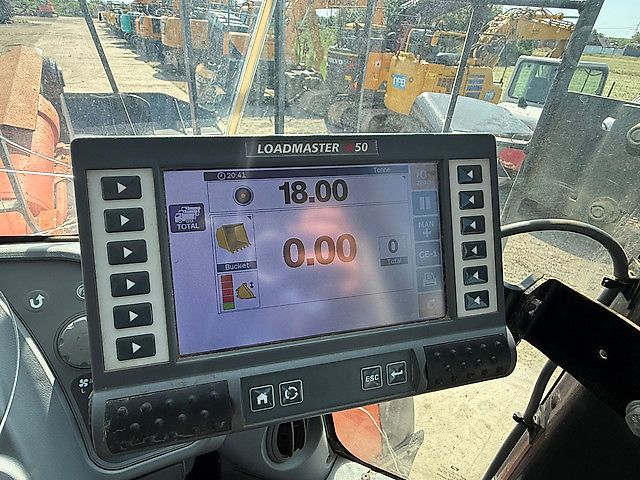 Hitachi ZW 250 Incarcator Frontal