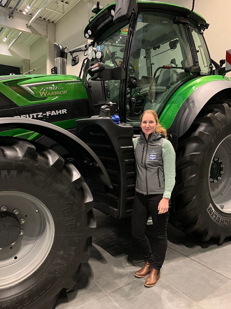 Contact Ms. Jasmin Milnickel