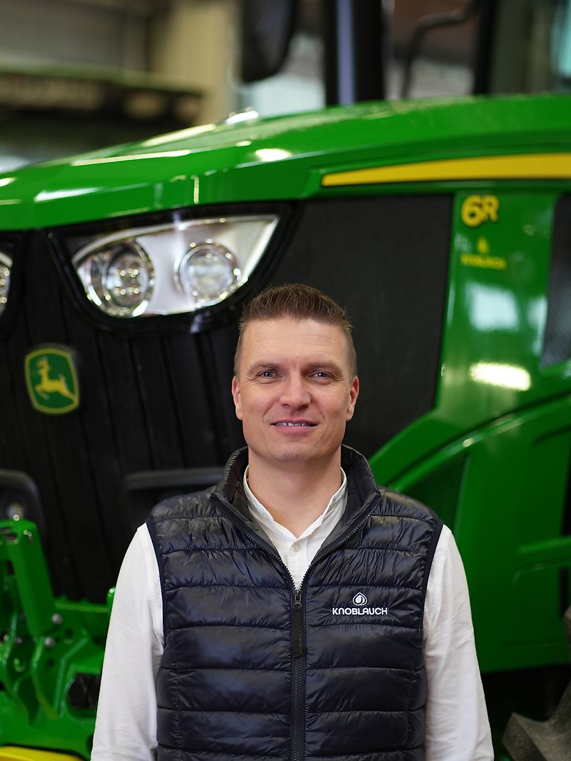 Contact Mr. Bernd Macek